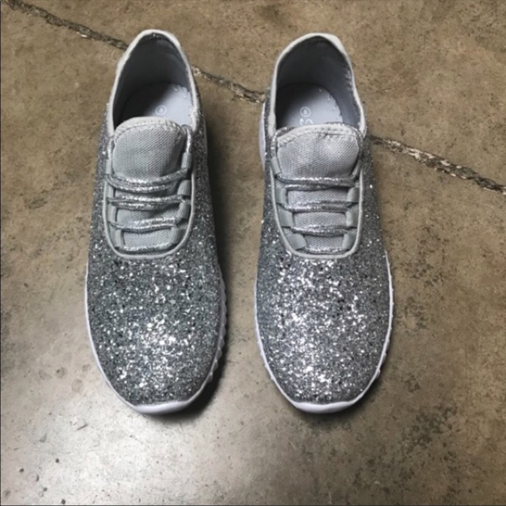 Glitter Fashion Sneaker - Picture 7 of 8